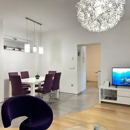 Apartment J Pavla *